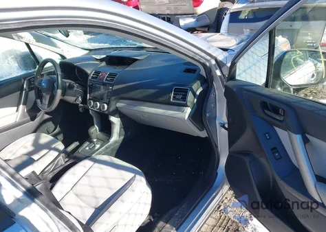 2016 Subaru Forester 2.5I Premium из США, поврежденный, VIN JF2SJADC8GH425639